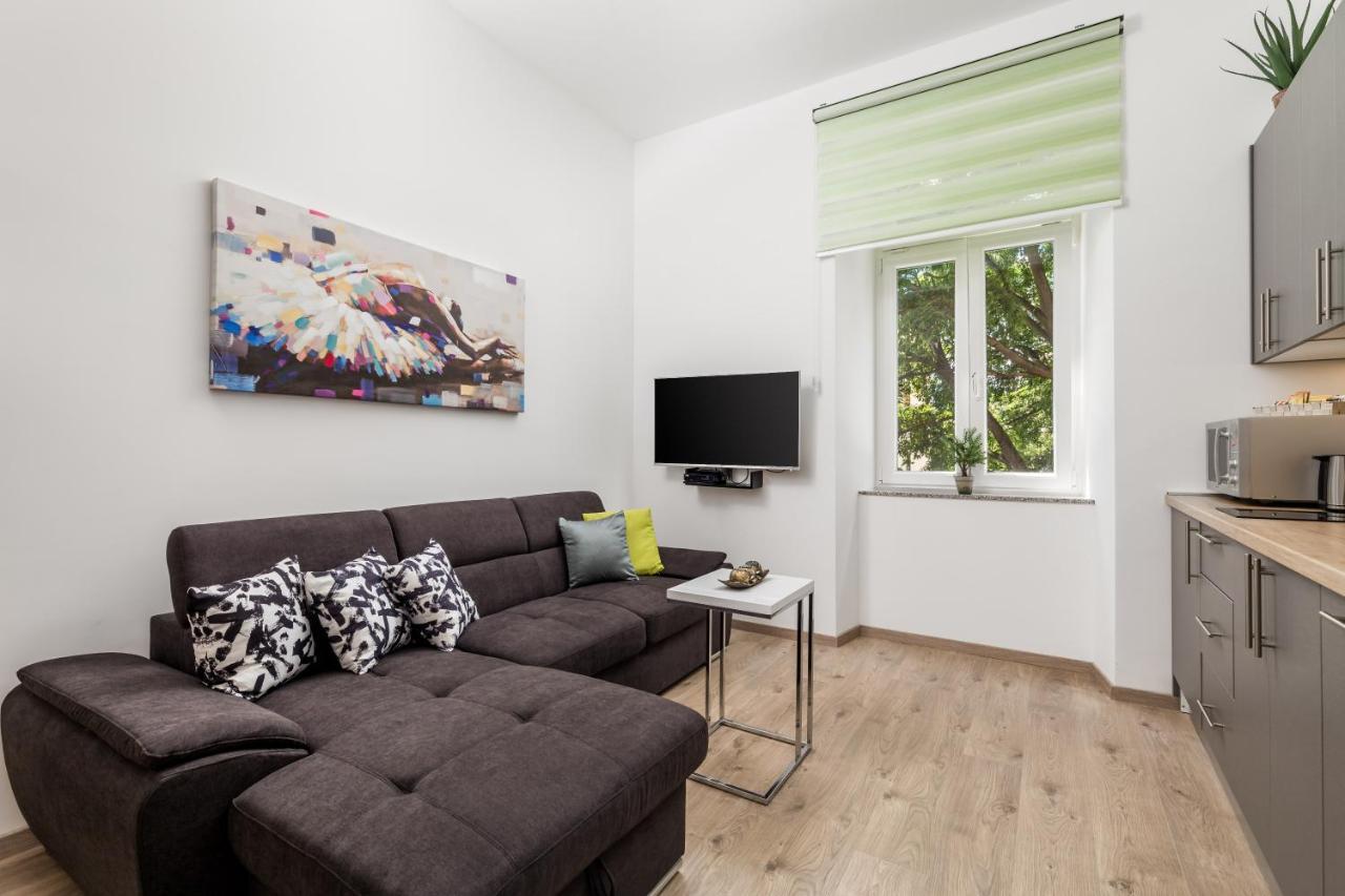 Quiet Center Apartments Rijeka Exterior photo